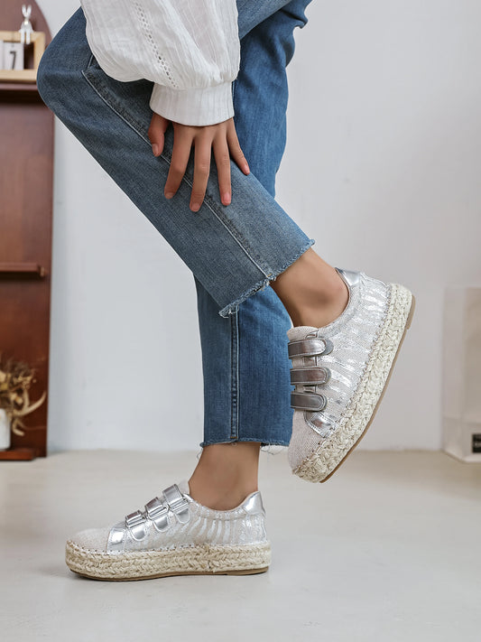 Arlie Sneaker (Silver)